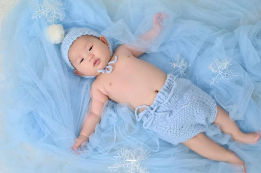 永新三岁宝宝肚子大